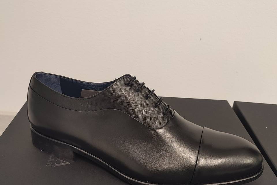 Zapato negro ceremonia