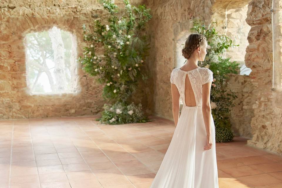 El Vestido De La Novia