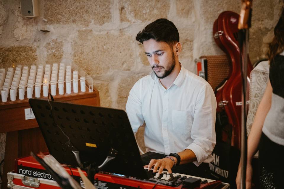 Piano en iglesia