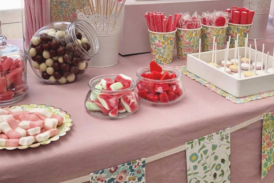 Mesa de chuches