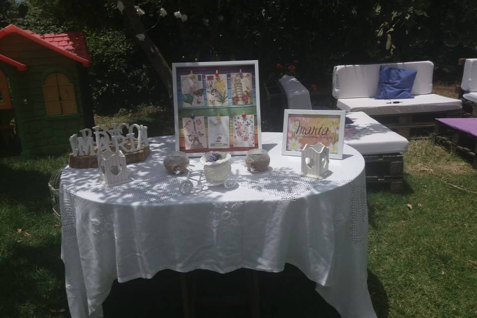 Mesa de recuerdos