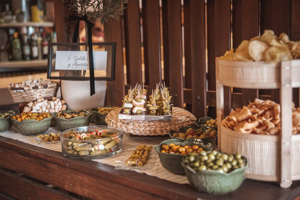 Mesa de Gildas y Aperitivos