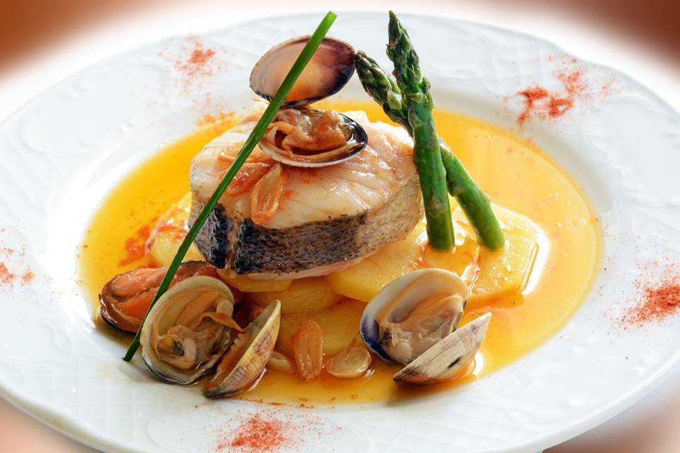 Plato de menú de boda