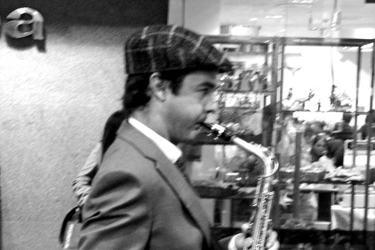 Saxofonista M. Guinea