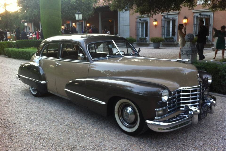Cadillac dali 1942