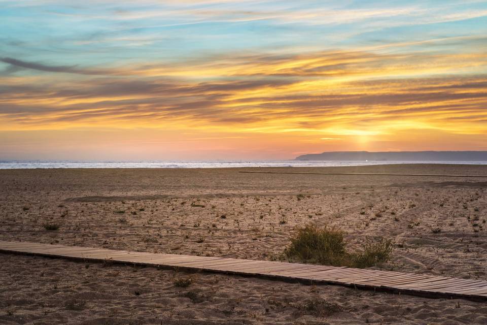 Atardecer en Zahara de los Atu
