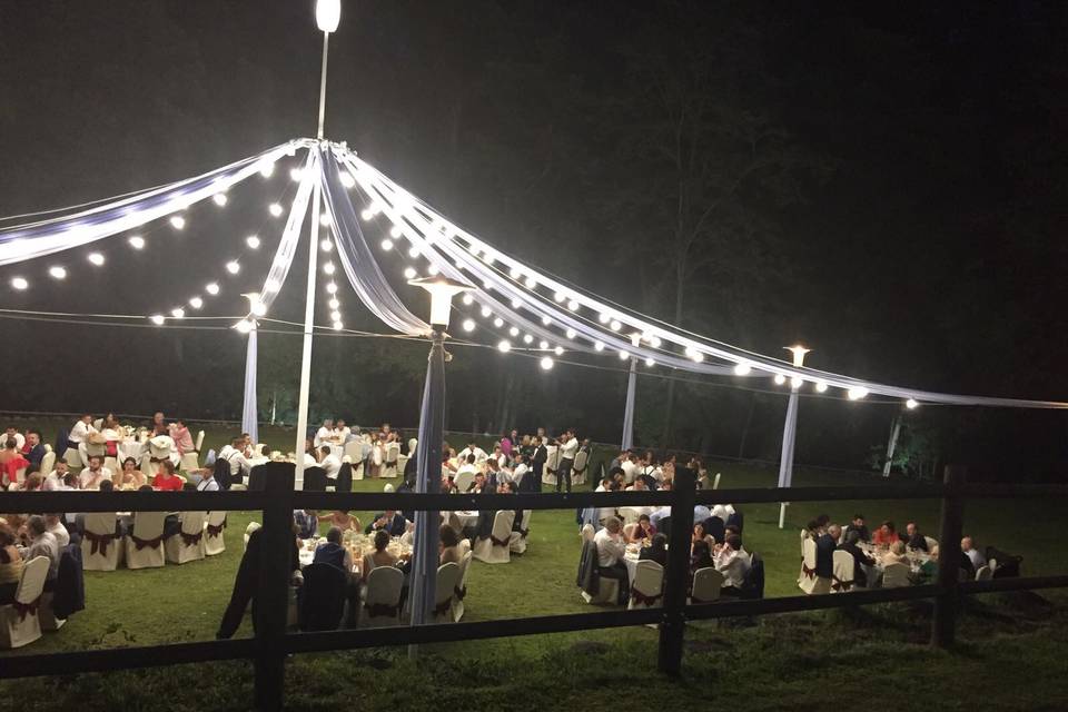 Banquete jardín noche