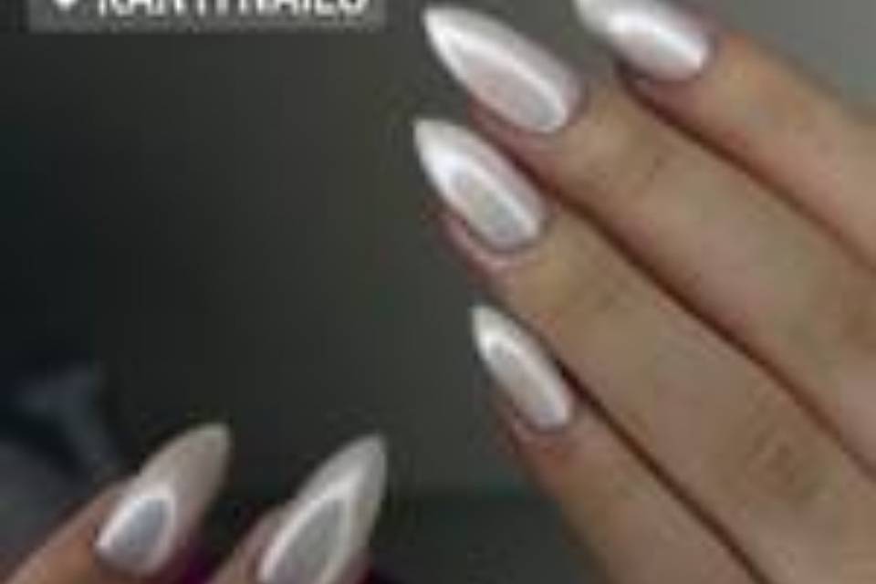 Kanyi Nails