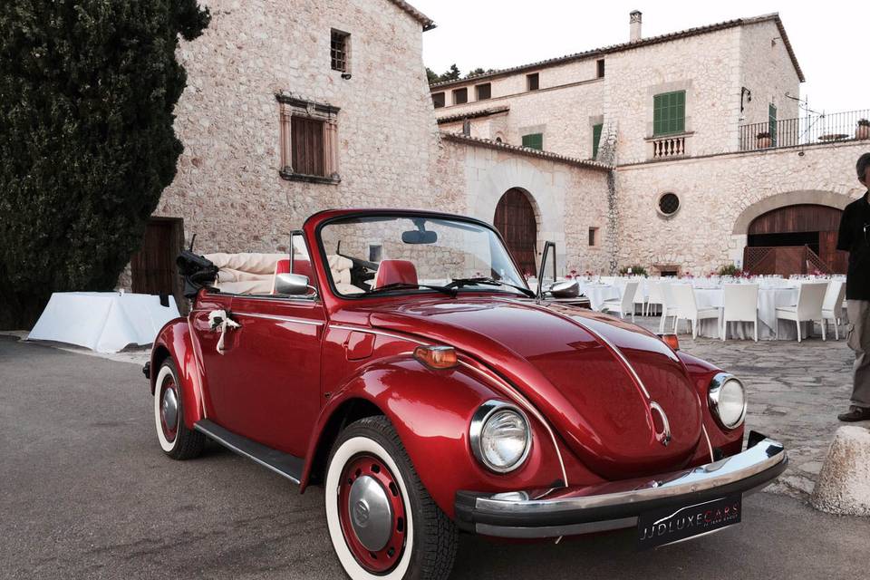 1976 VW Beetle Rojo