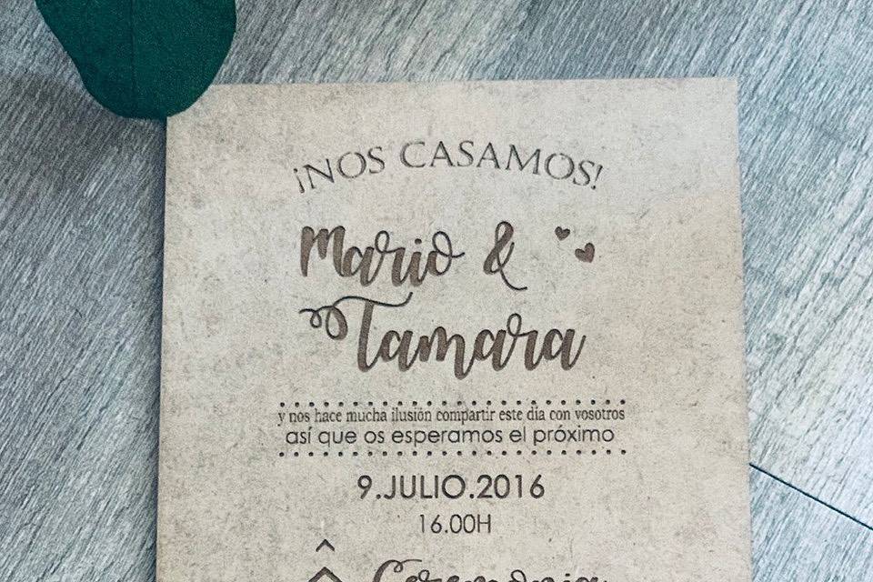 Invitación de madera