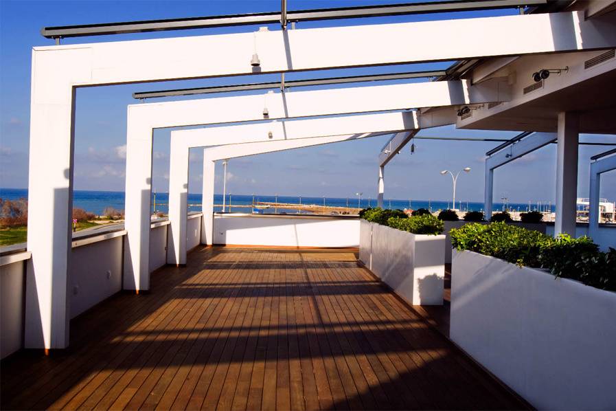 Terraza al mar