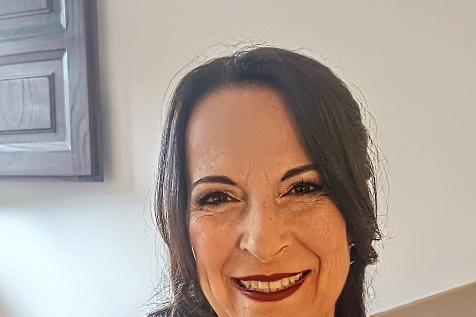 Maquillaje mama de la novia