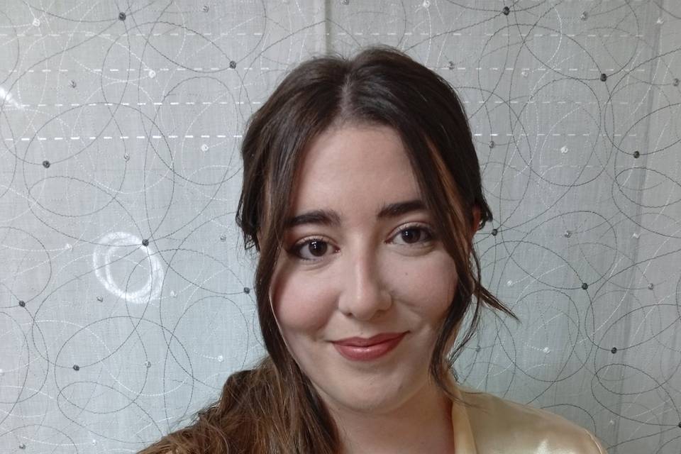 Recogido y maquillaje