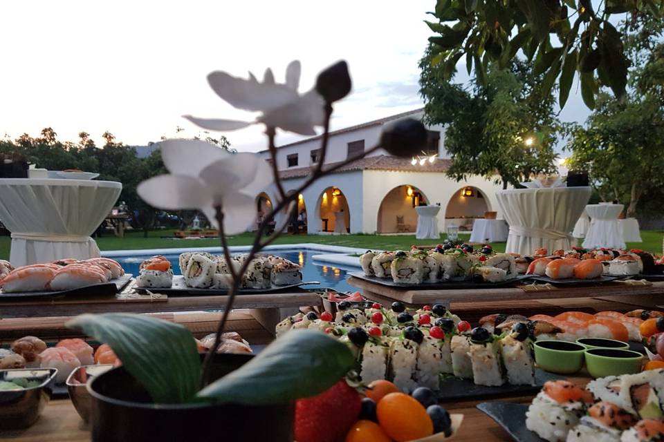 Mesa de sushi 180 personas