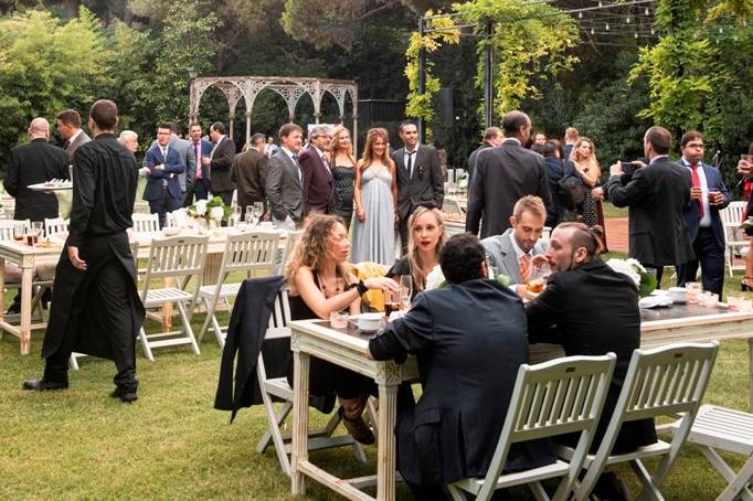 Celebración en el jardín