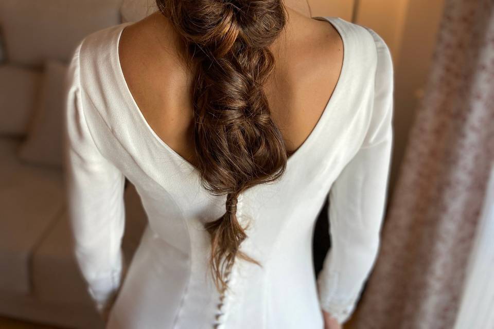 Trenza con nudos de novia