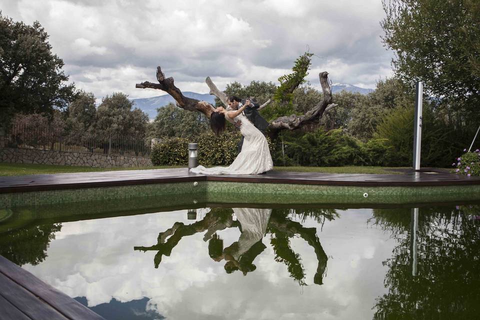 Caserón y jardín arroyo torero