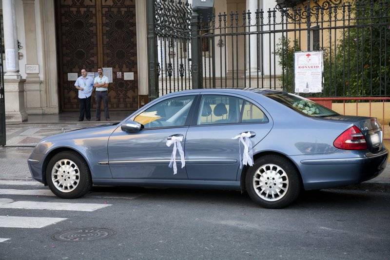 Mercedes Benz alquiler para bodas.