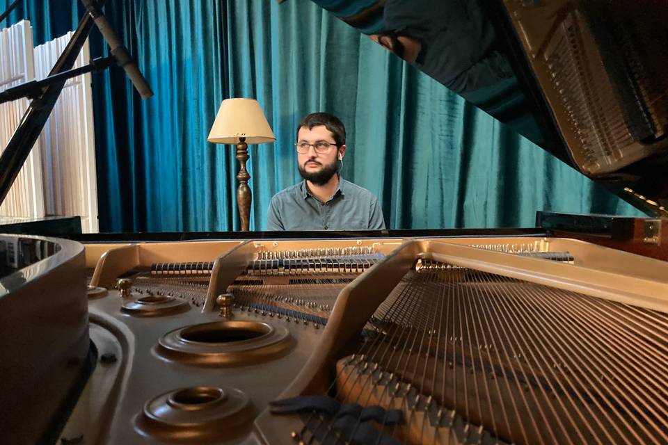 Daniel Ferruz, pianista