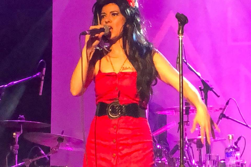 Amy Winehouse Tribute