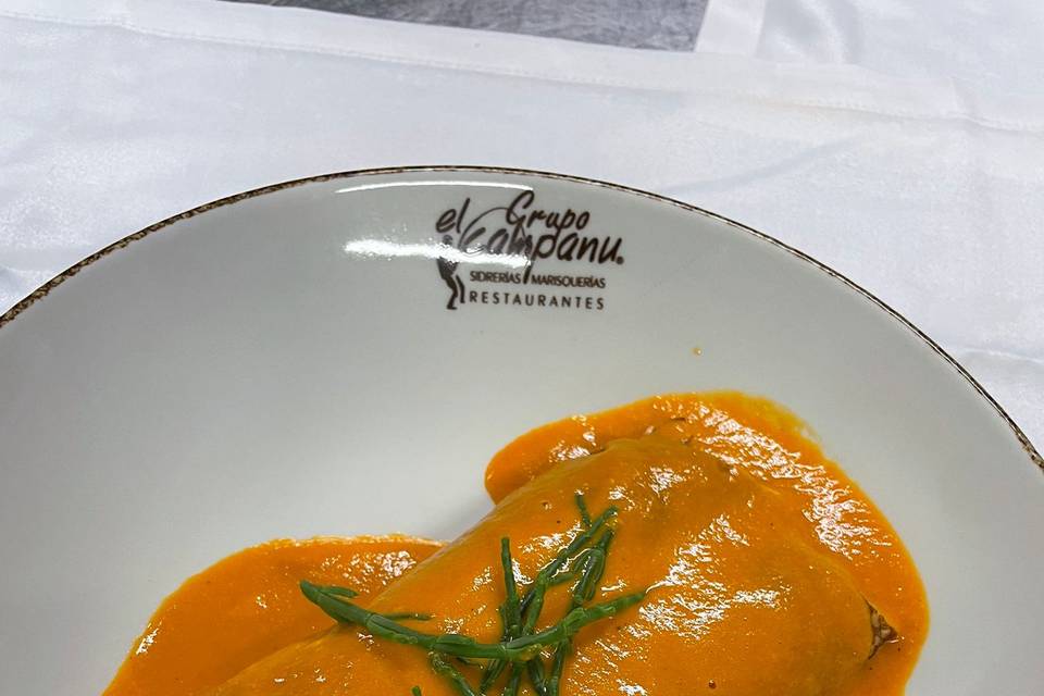 Frisuelo relleno de marisco