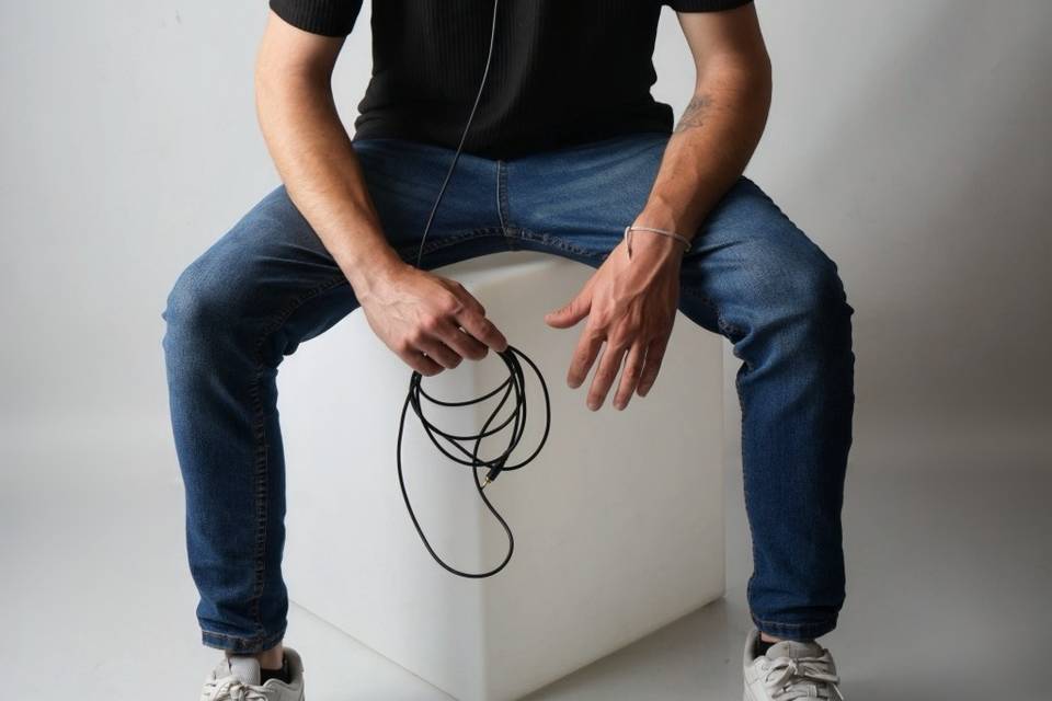 Dj