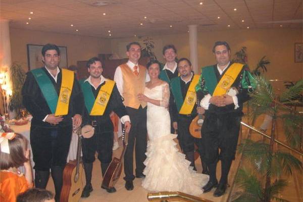 Foto recuerdo para los novios