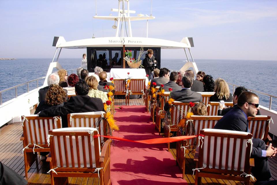Ceremonia en barco