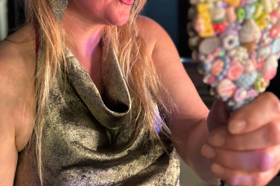 Glitter bar