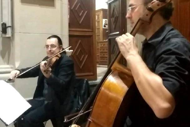 Dúo de violín y violonchelo