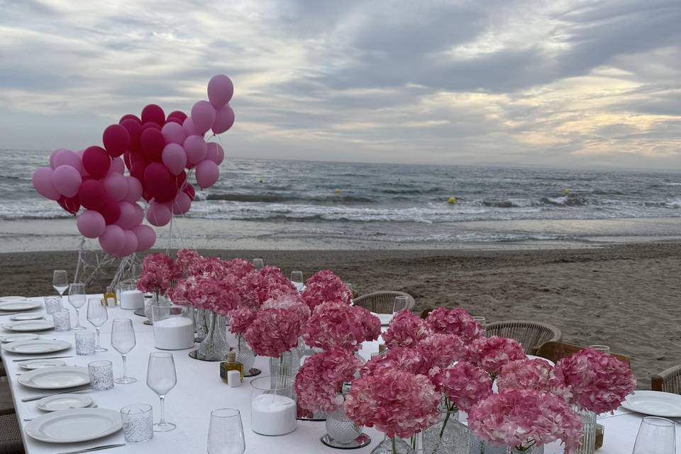 Decoración mesa hortensias