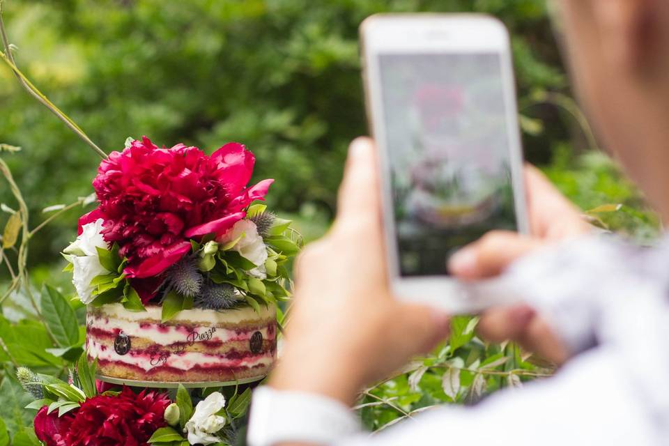 Naked cake con piso floral