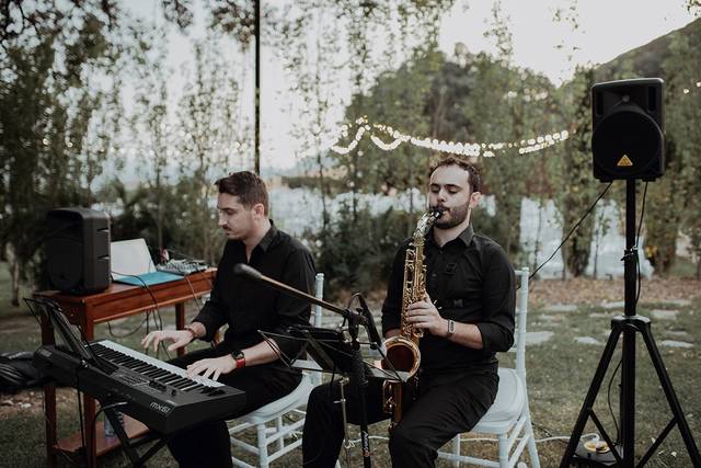 Dúo saxofón y piano