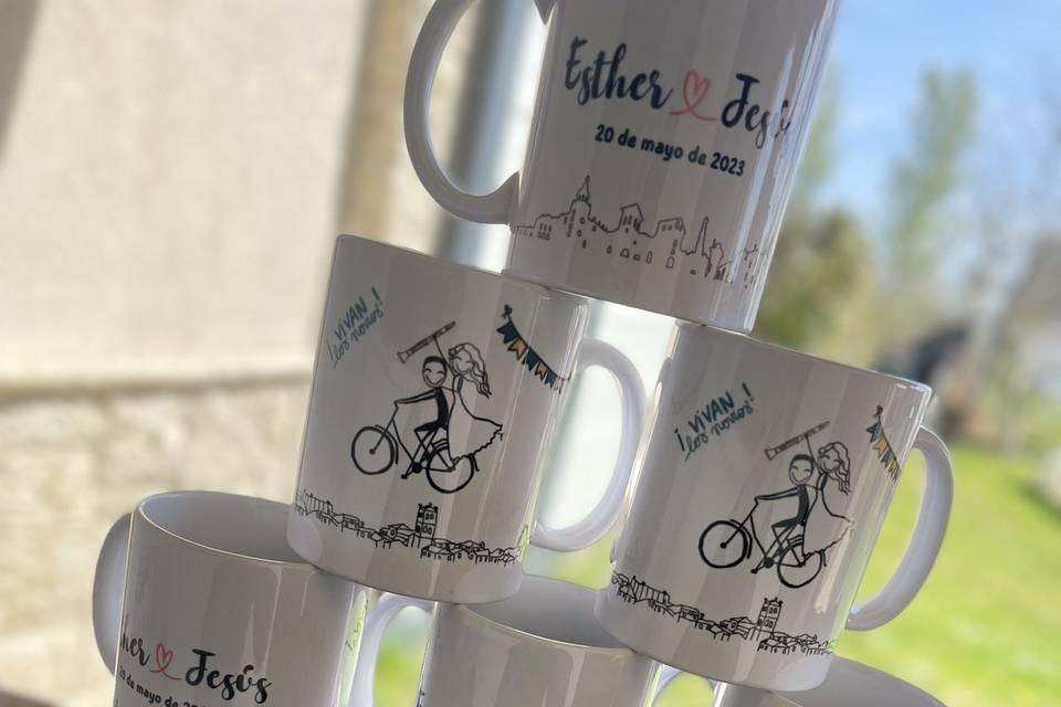 Tazas viva los novios