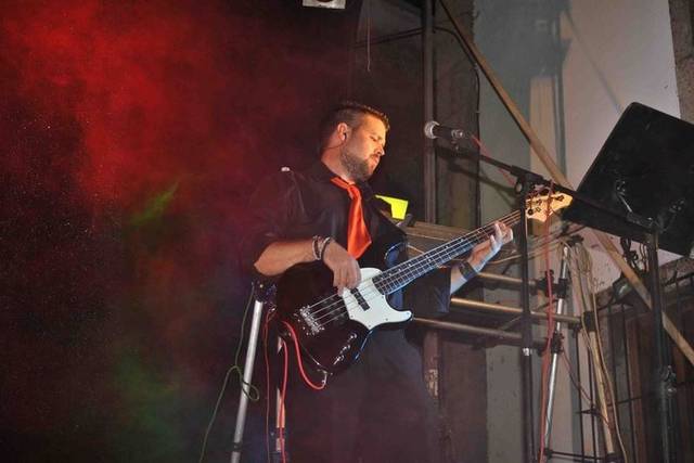 En el escenario