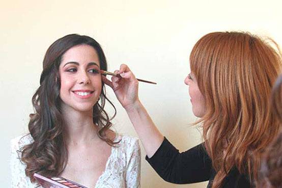 Maquillaje y peluquería