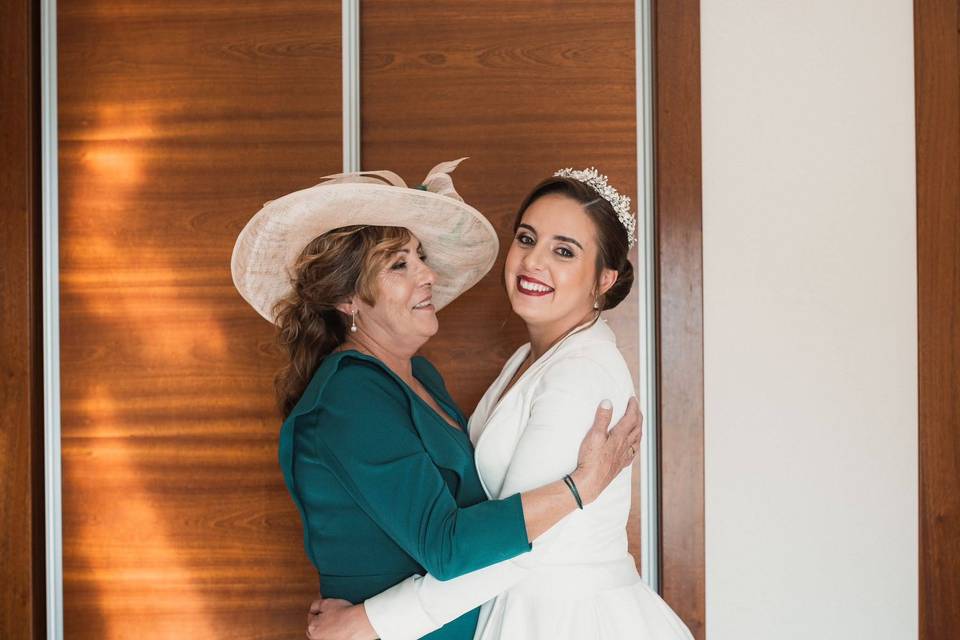 María