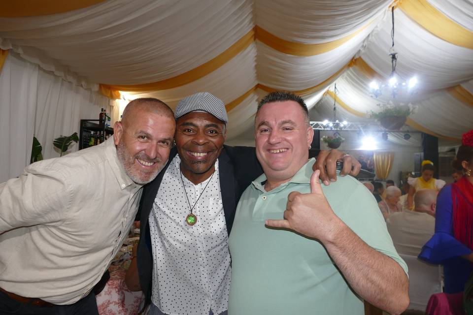 Cena fiesta feria..