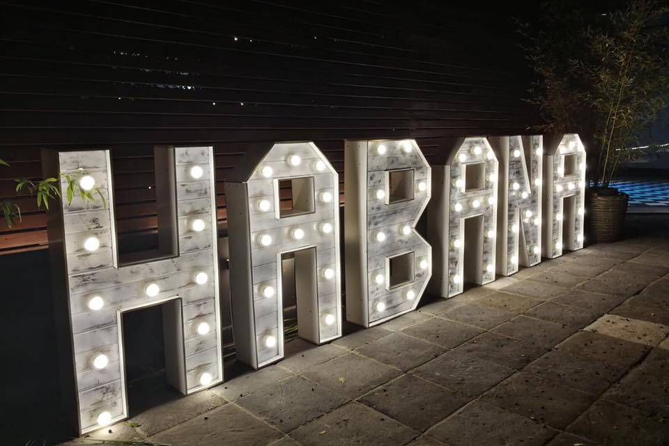 Letras Iluminadas