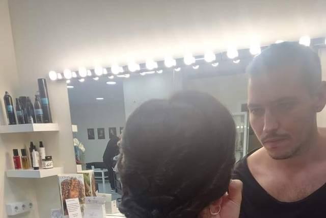 Maquillaje y peluquería