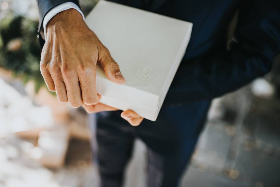 Caja de mariposas de boda