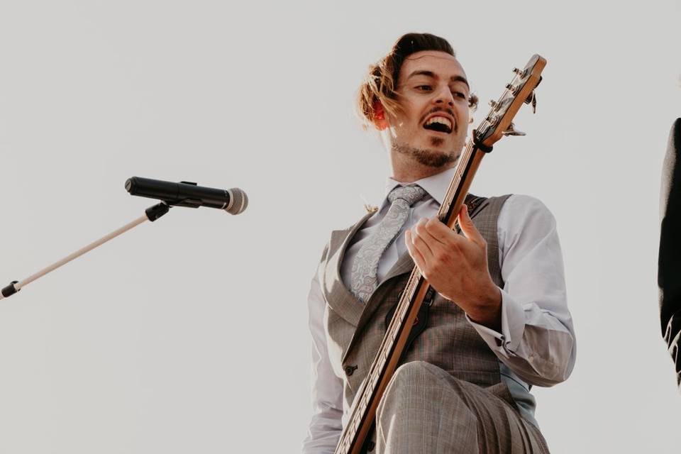 Gomichin, bajista y cantante