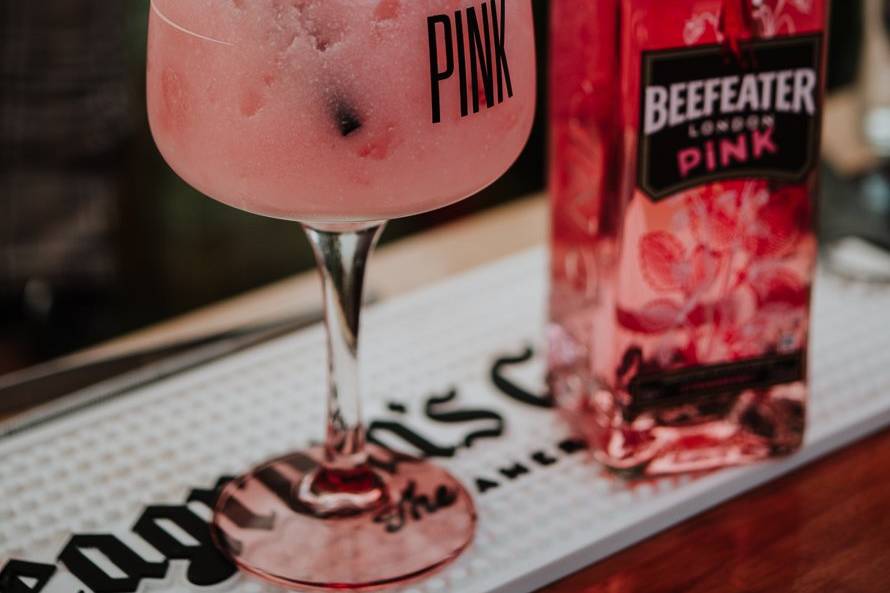 Refrescante gin-tonic pink