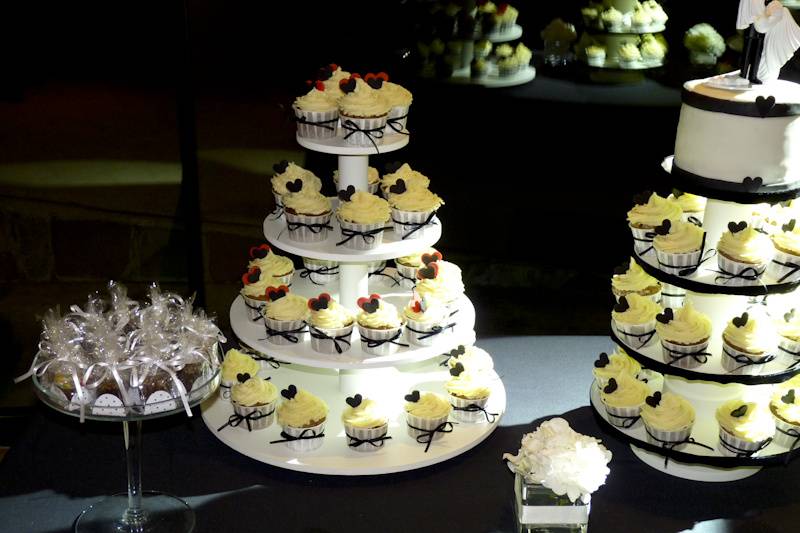 Presentación de cupcakes en boda