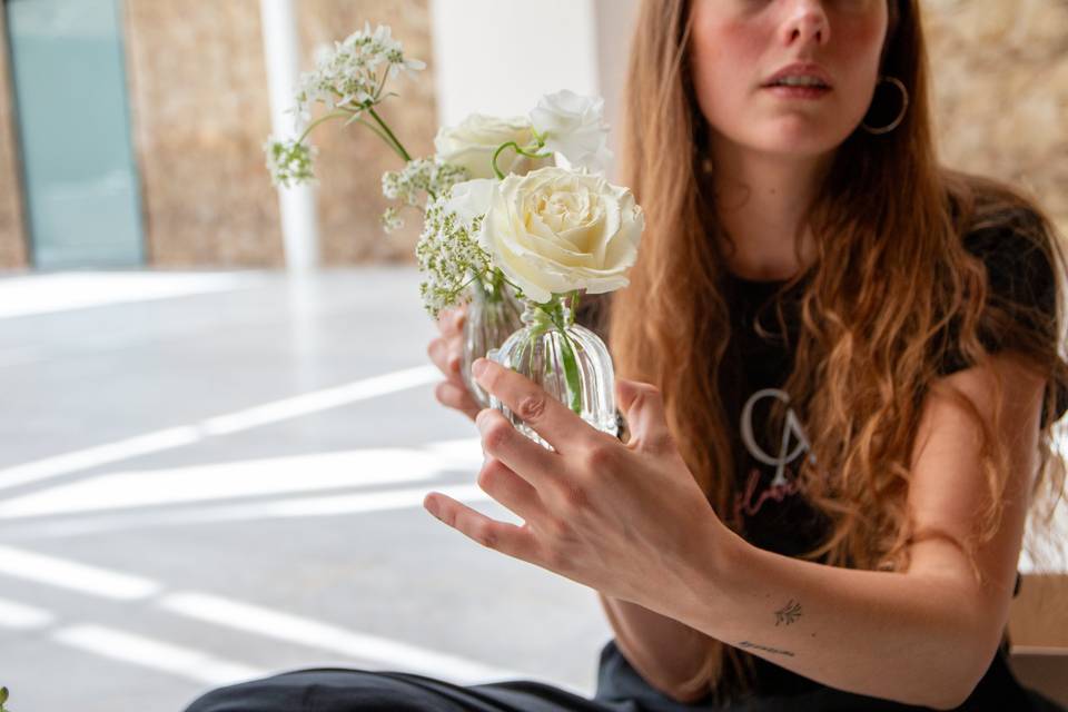 florista con ramo