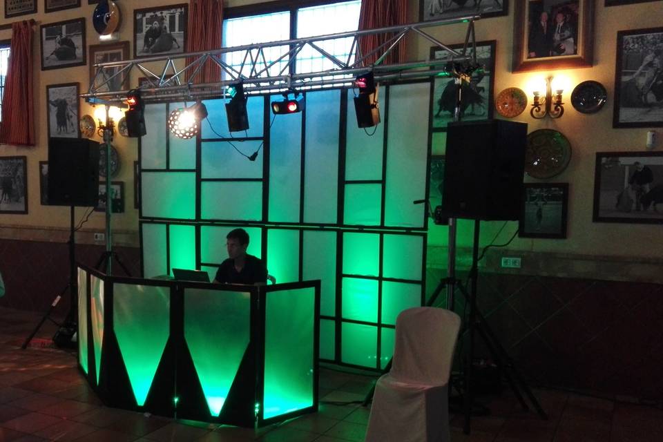 Sonido, luces y audiovisuales