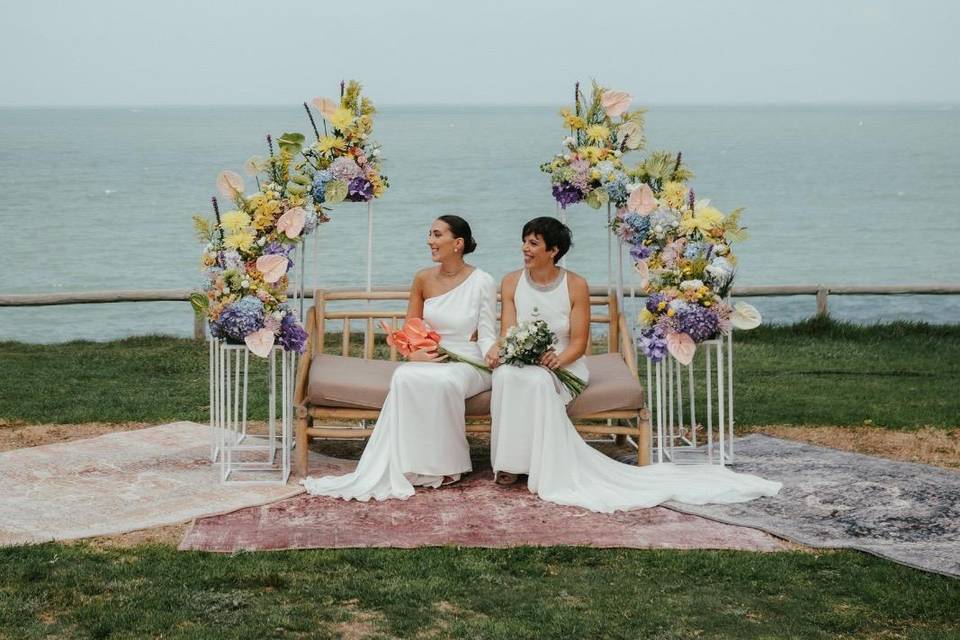 SARA Y SUSANA