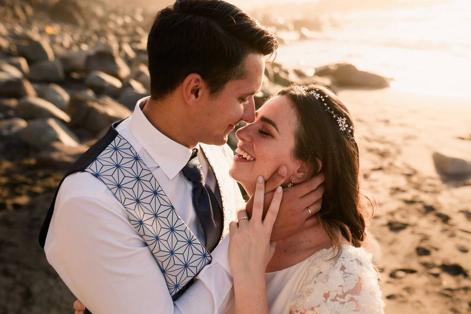 Novios en la playa