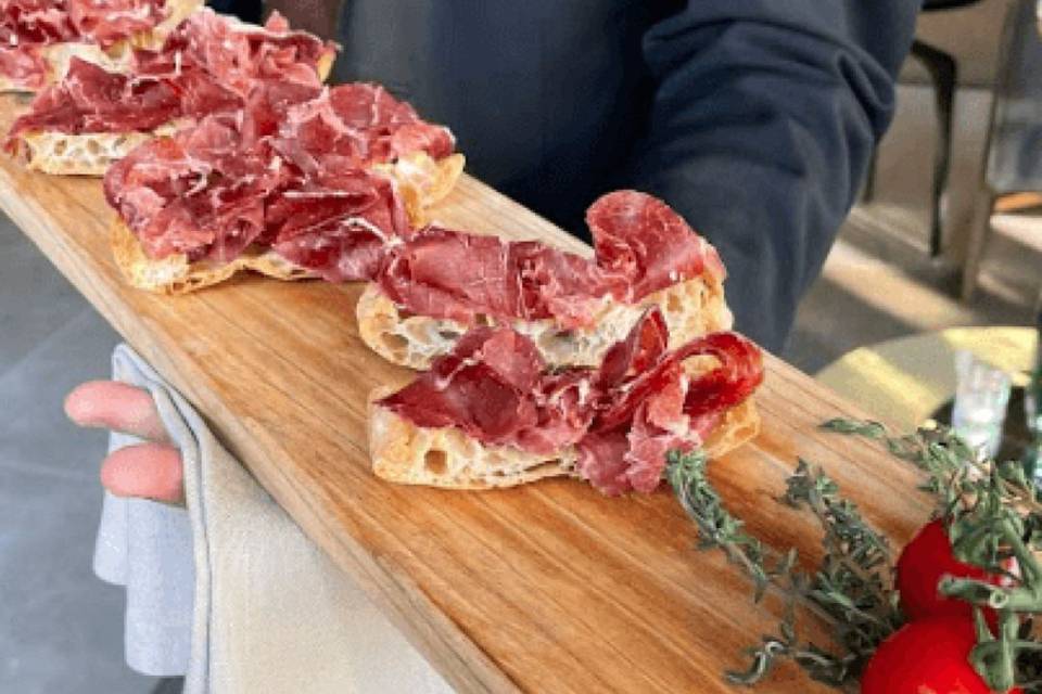 Jamón ibérico y pan de cristal