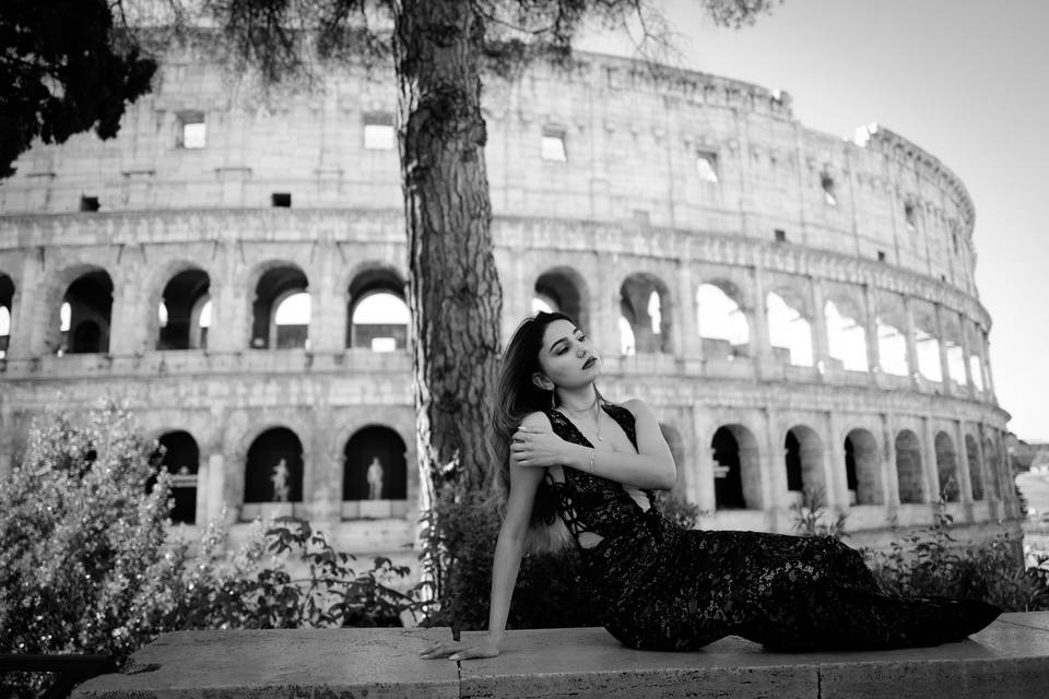 Coliselo + vestido negro